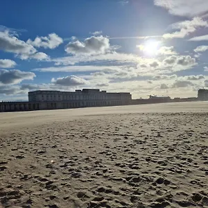 https://sea-shelter.hotelsghent.com