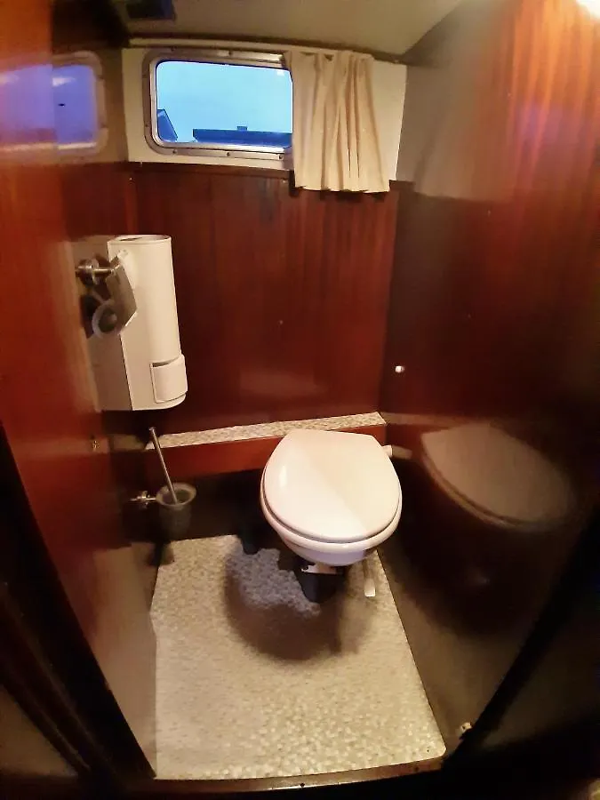 Hotel Motor Yacht Almaz à Amsterdam Pays-Bas