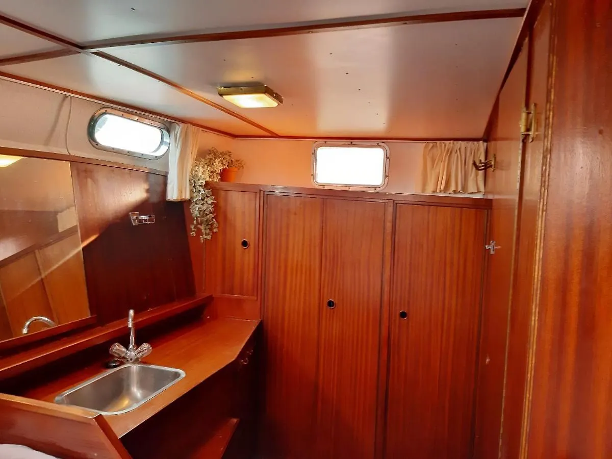 Hotel Motor Yacht Almaz à Amsterdam